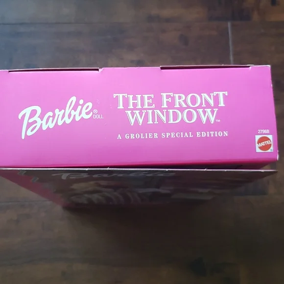 Barbie The Front Window - Picture 8 of 8